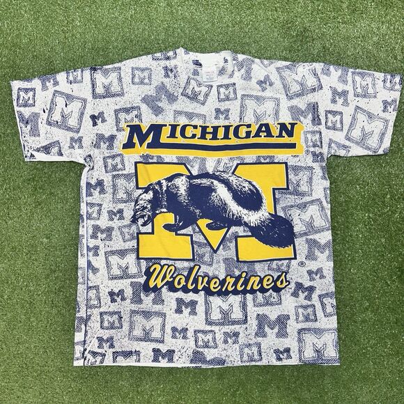 Vintage Michigan Wolverines TShirt Mens tee 80’s All Over PRINT Men’s Size XL - Picture 1 of 7